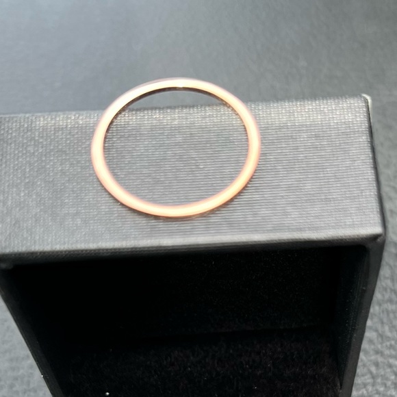 Rose Gold Unisex Gender Neutral Wedding Engagement Promise Ring Band Minimalist - Picture 4 of 10